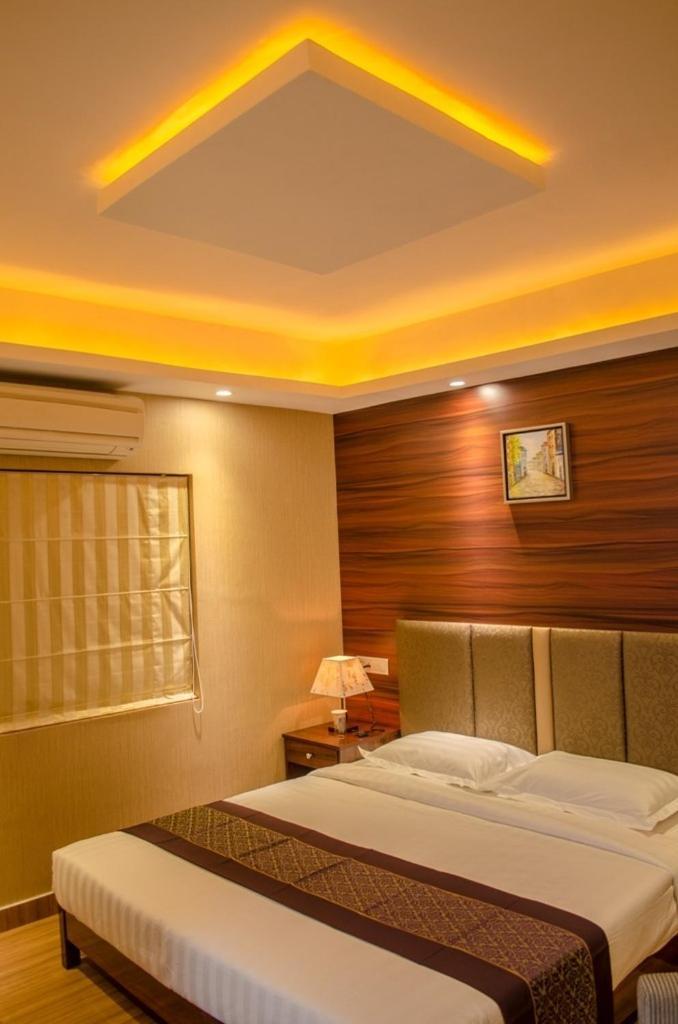 Hotel Comfotel Calcutta Exteriör bild
